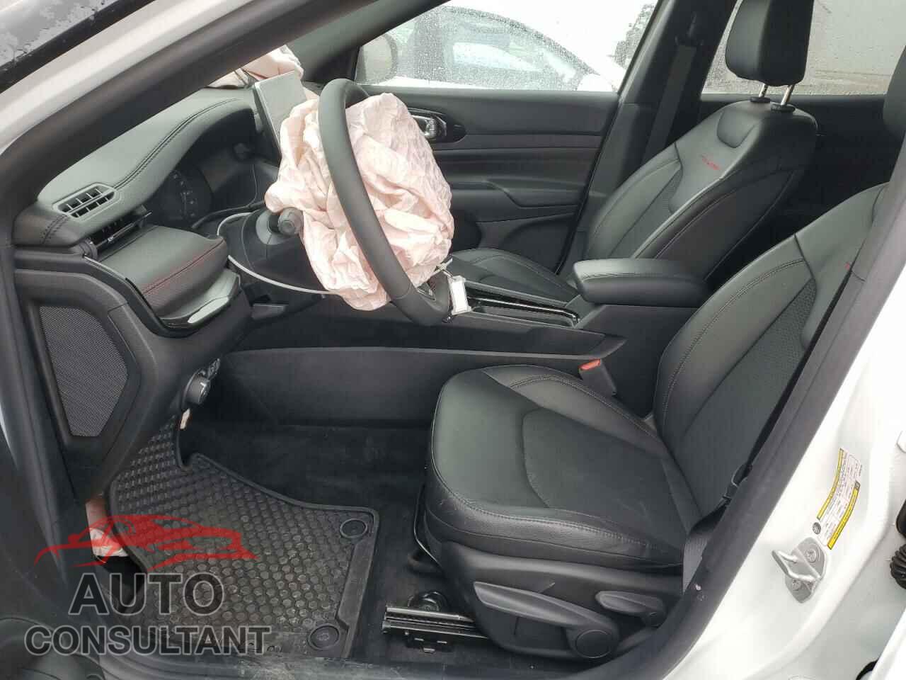 JEEP COMPASS 2025 - 3C4NJDDN7ST525191