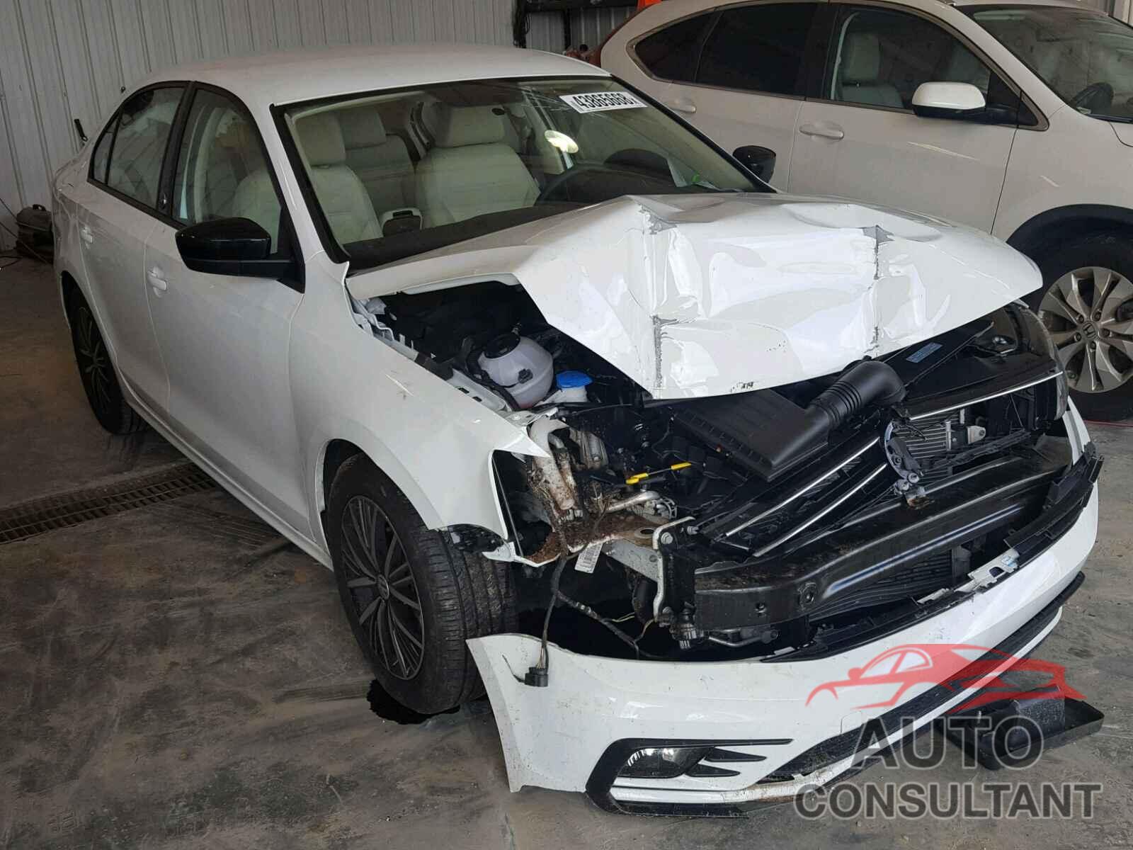 VOLKSWAGEN JETTA 2018 - 3VWDB7AJ2JM221428