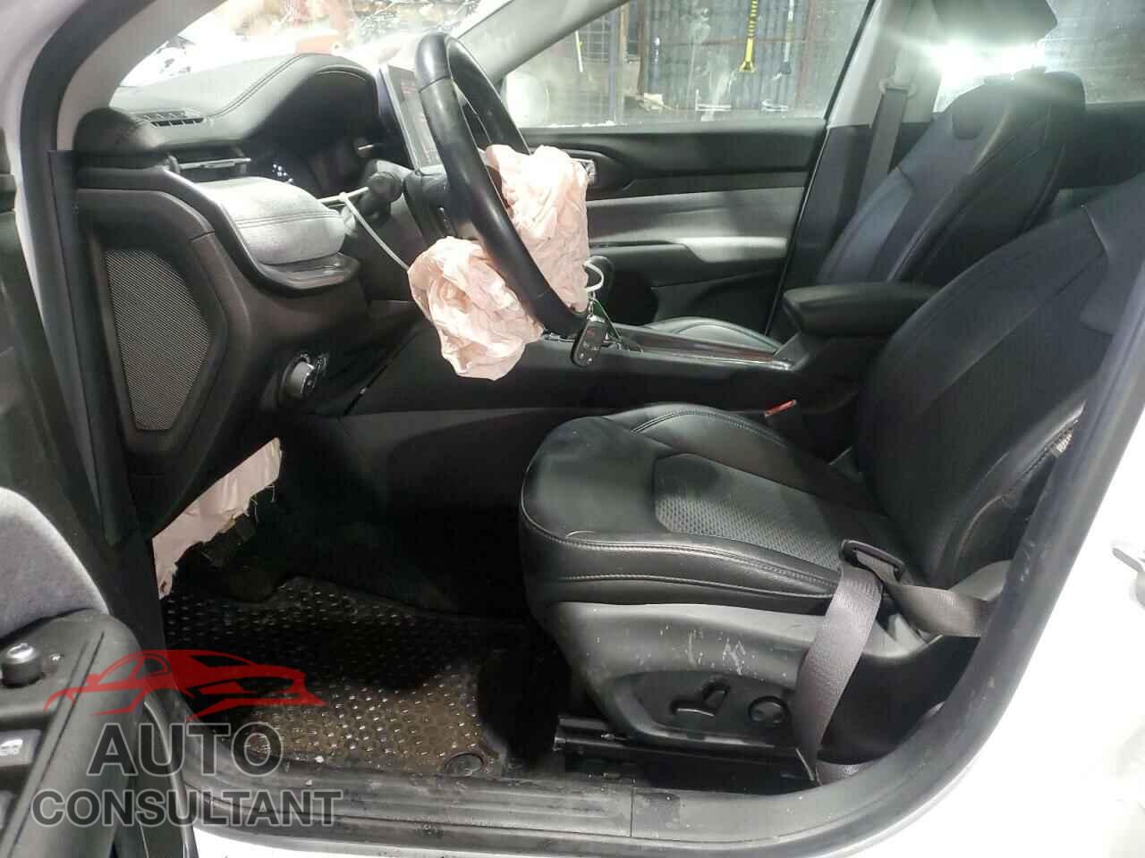 JEEP COMPASS 2022 - 3C4NJDBB7NT122017