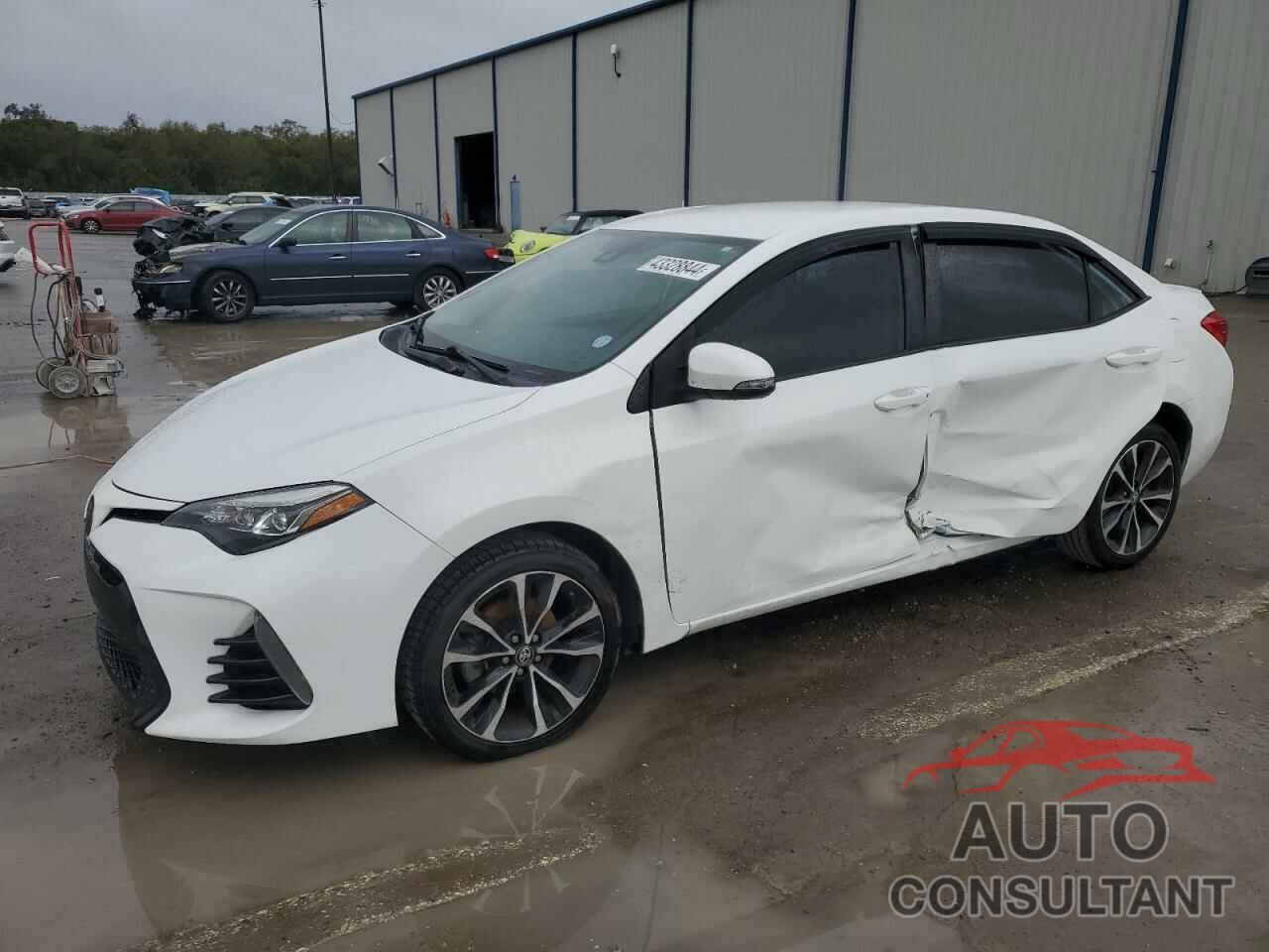 TOYOTA COROLLA 2018 - 5YFBURHE7JP790681