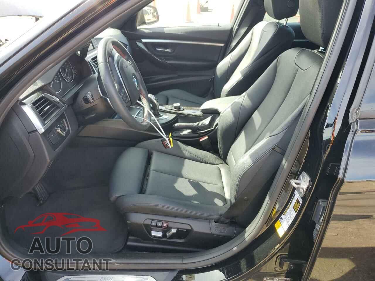 BMW 3 SERIES 2016 - WBA8E9G58GNU28581