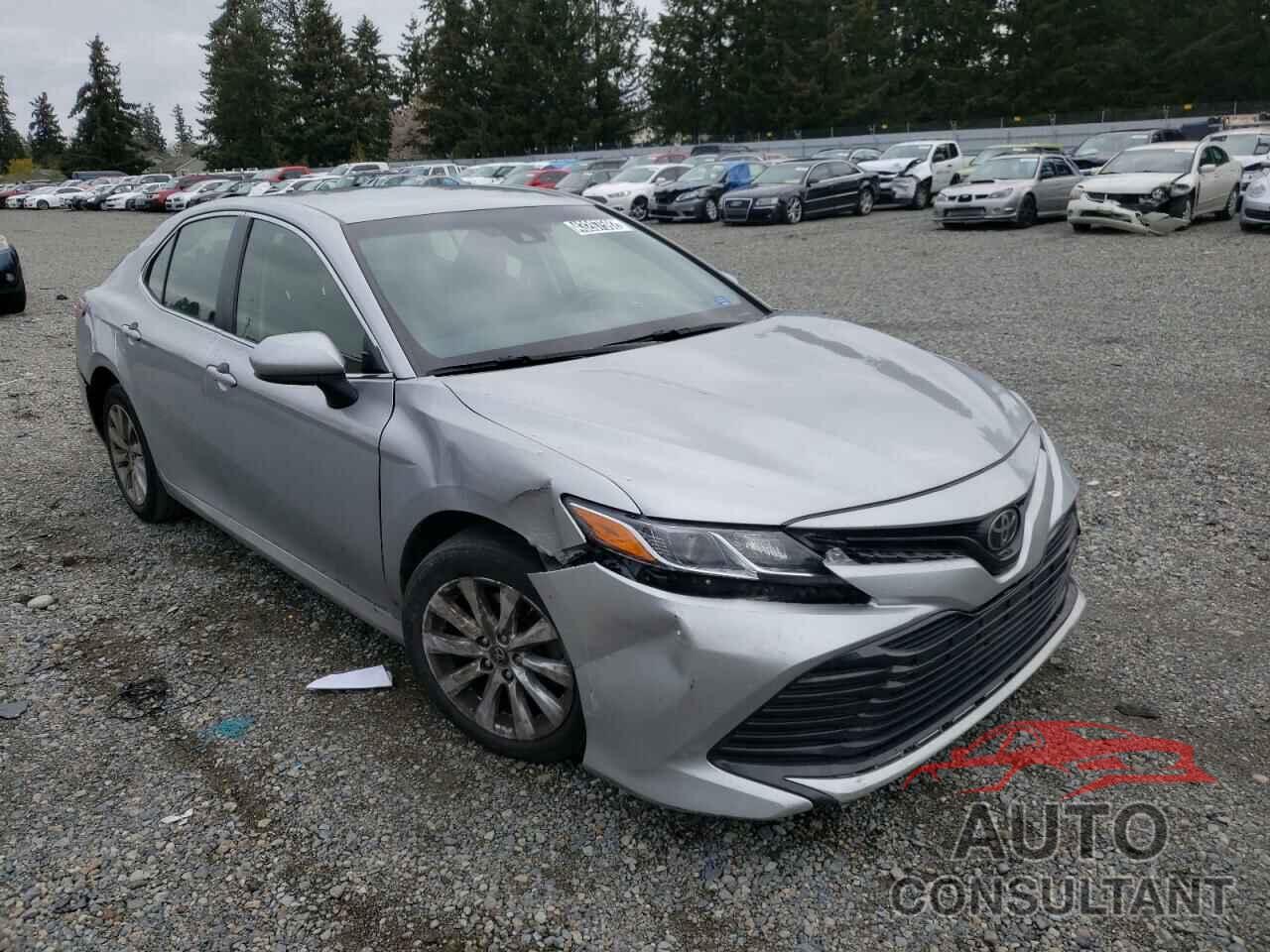 TOYOTA CAMRY 2018 - JTNB11HK8J3023183