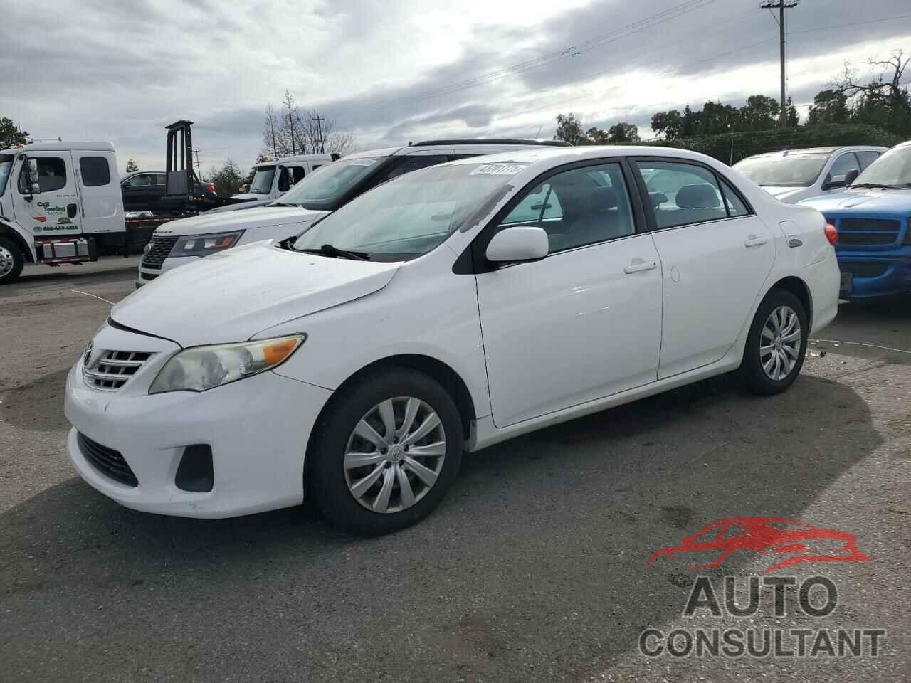 TOYOTA COROLLA 2013 - 5YFBU4EEXDP153800