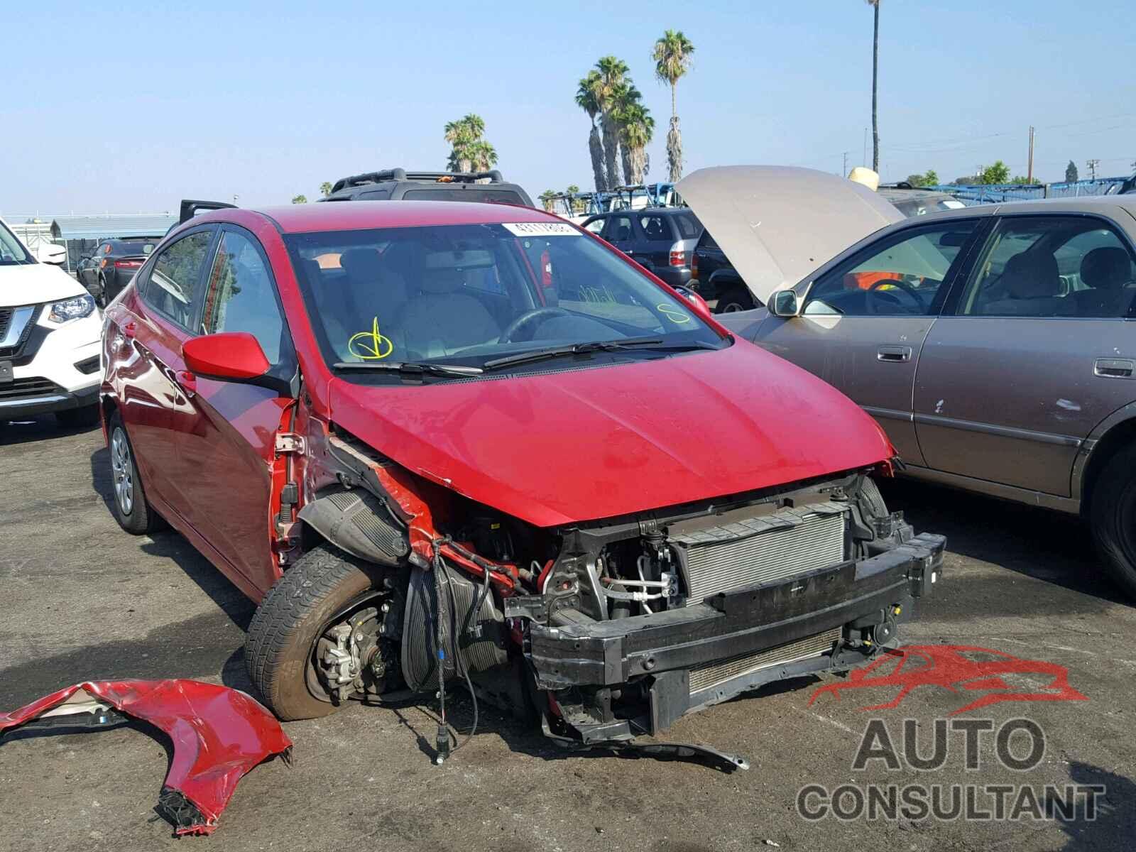 HYUNDAI ACCENT 2015 - KMHCT4AE9FU913262