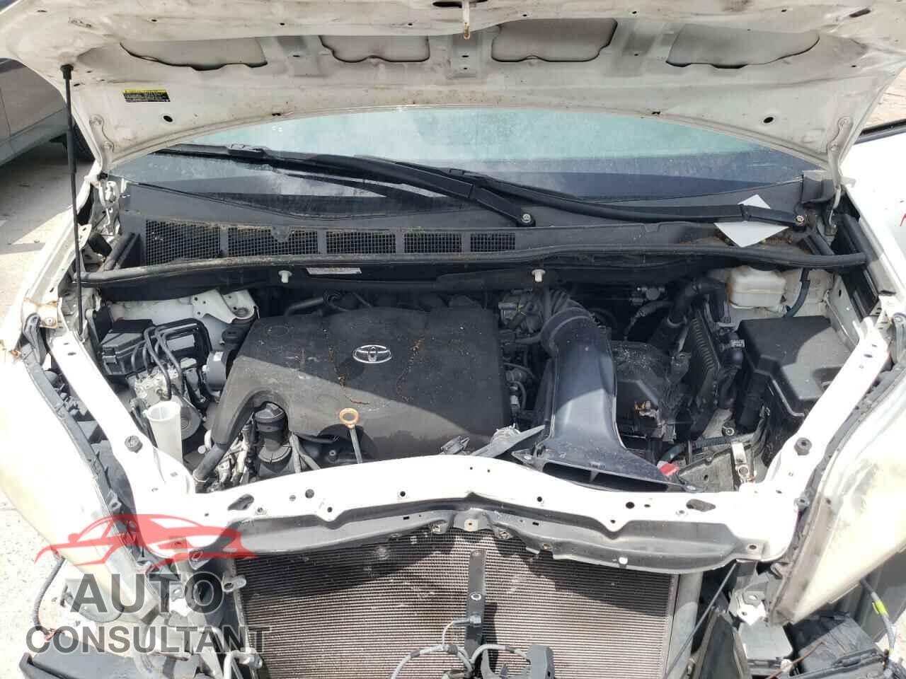 TOYOTA SIENNA 2017 - 5TDZZ3DC4HS805057