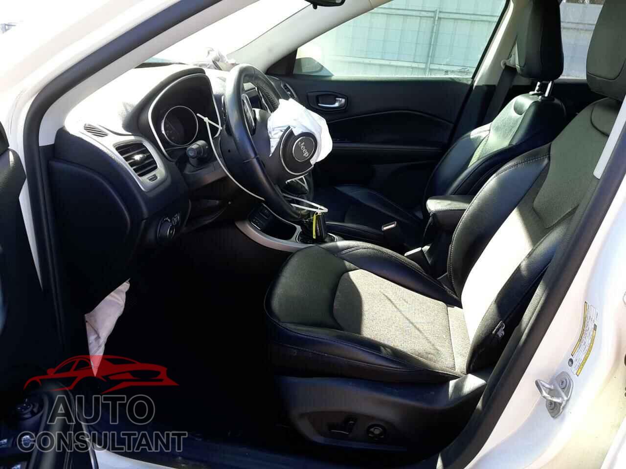 JEEP COMPASS 2020 - 3C4NJCBB4LT158982