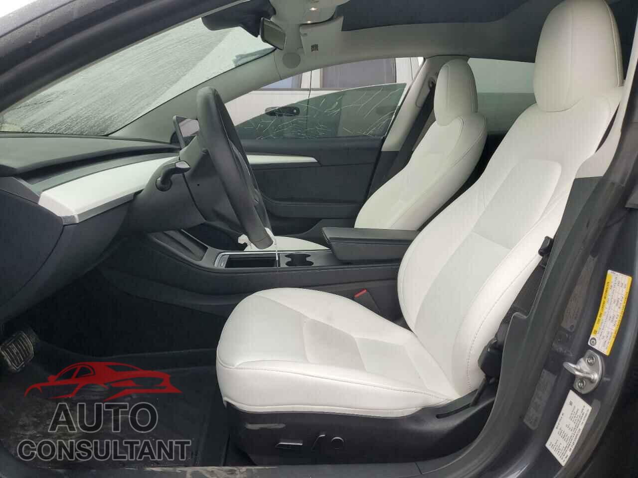TESLA MODEL 3 2023 - 5YJ3E1EA0PF672254