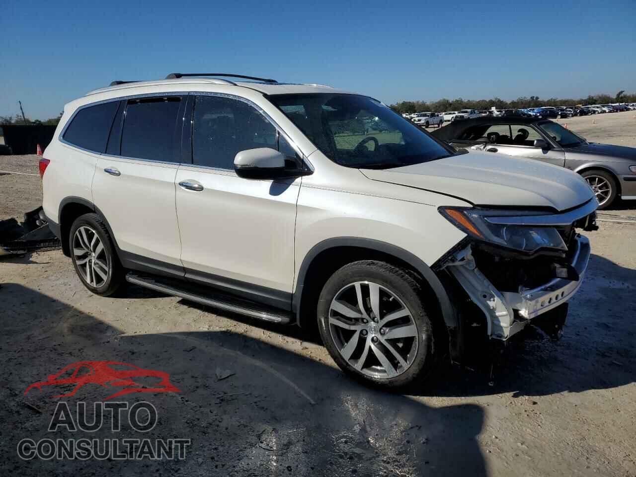HONDA PILOT 2017 - 5FNYF6H04HB027353