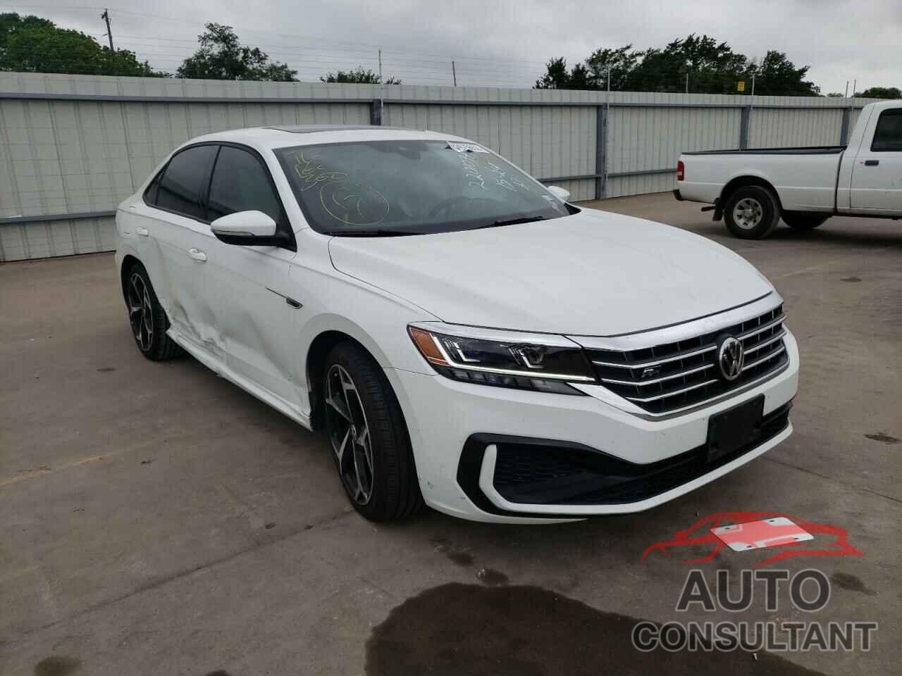 VOLKSWAGEN PASSAT 2021 - 1VWMA7A37MC014933