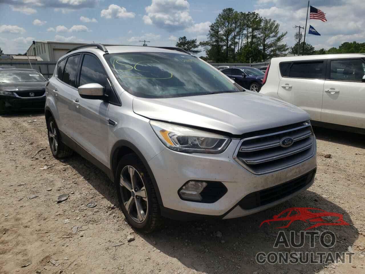 FORD ESCAPE 2017 - 1FMCU0GD8HUB40761