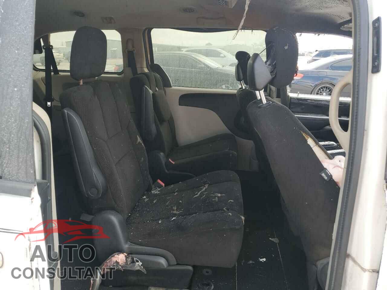 DODGE CARAVAN 2013 - 2C4RDGCG5DR522020