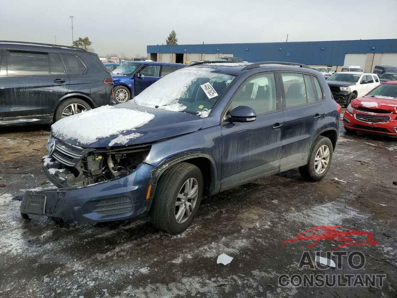 VOLKSWAGEN TIGUAN 2016 - WVGAV7AX9GW613599