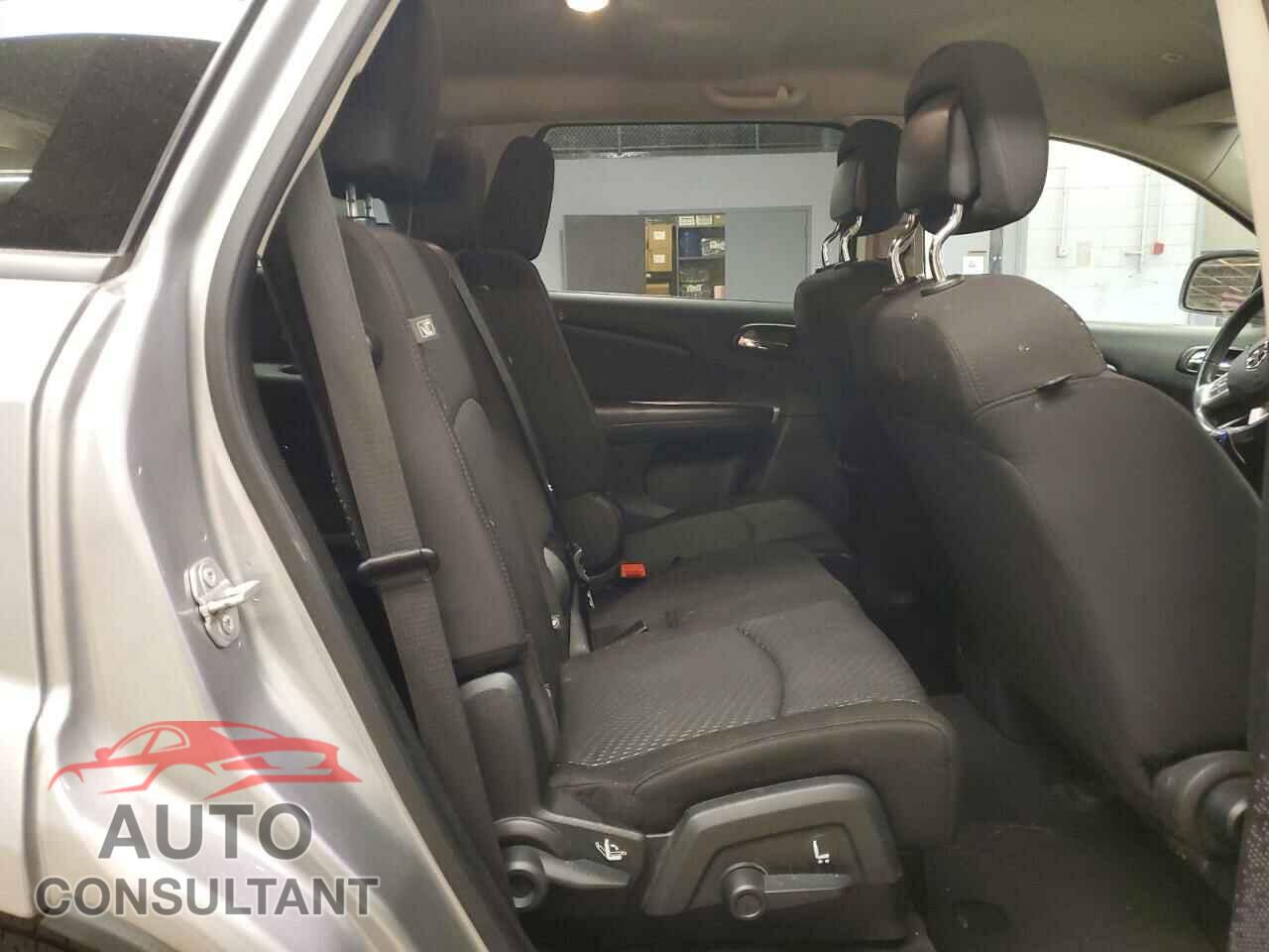 DODGE JOURNEY 2018 - 3C4PDCAB7JT536081