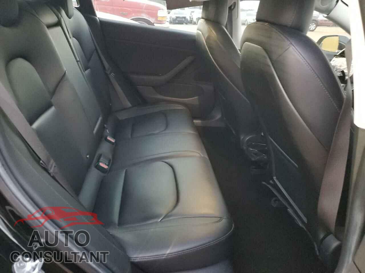 TESLA MODEL 3 2018 - 5YJ3E1EA2JF004916