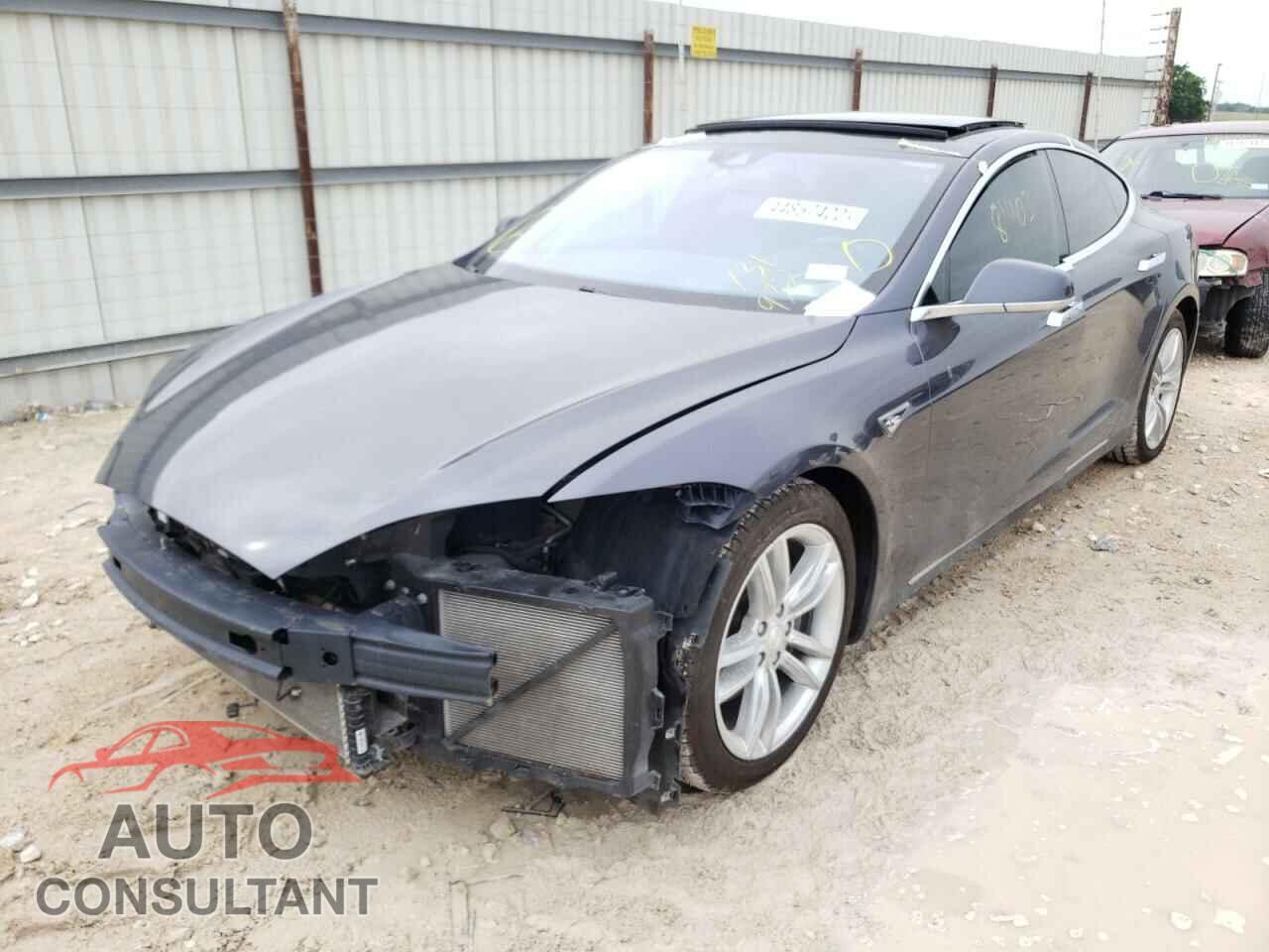 TESLA MODEL S 2016 - 5YJSA1E29GF131932