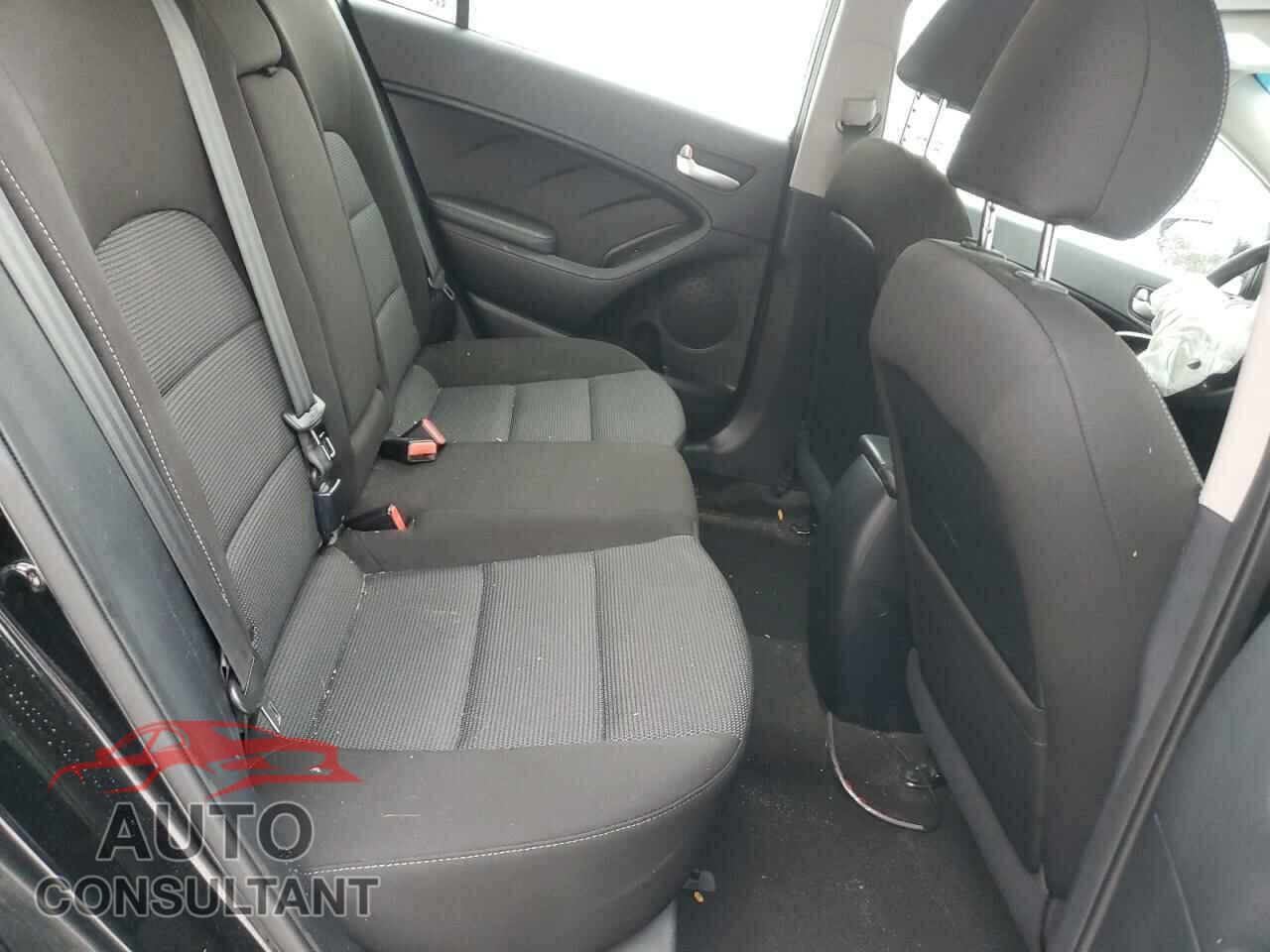 KIA FORTE 2017 - KNAFK5A8XH5730824