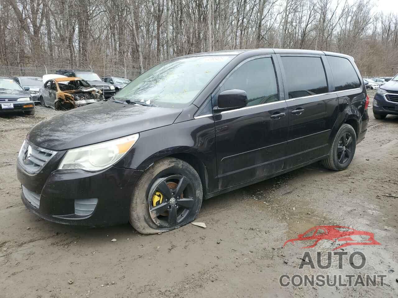 VOLKSWAGEN ROUTAN 2010 - 2V4RW5DX3AR333557