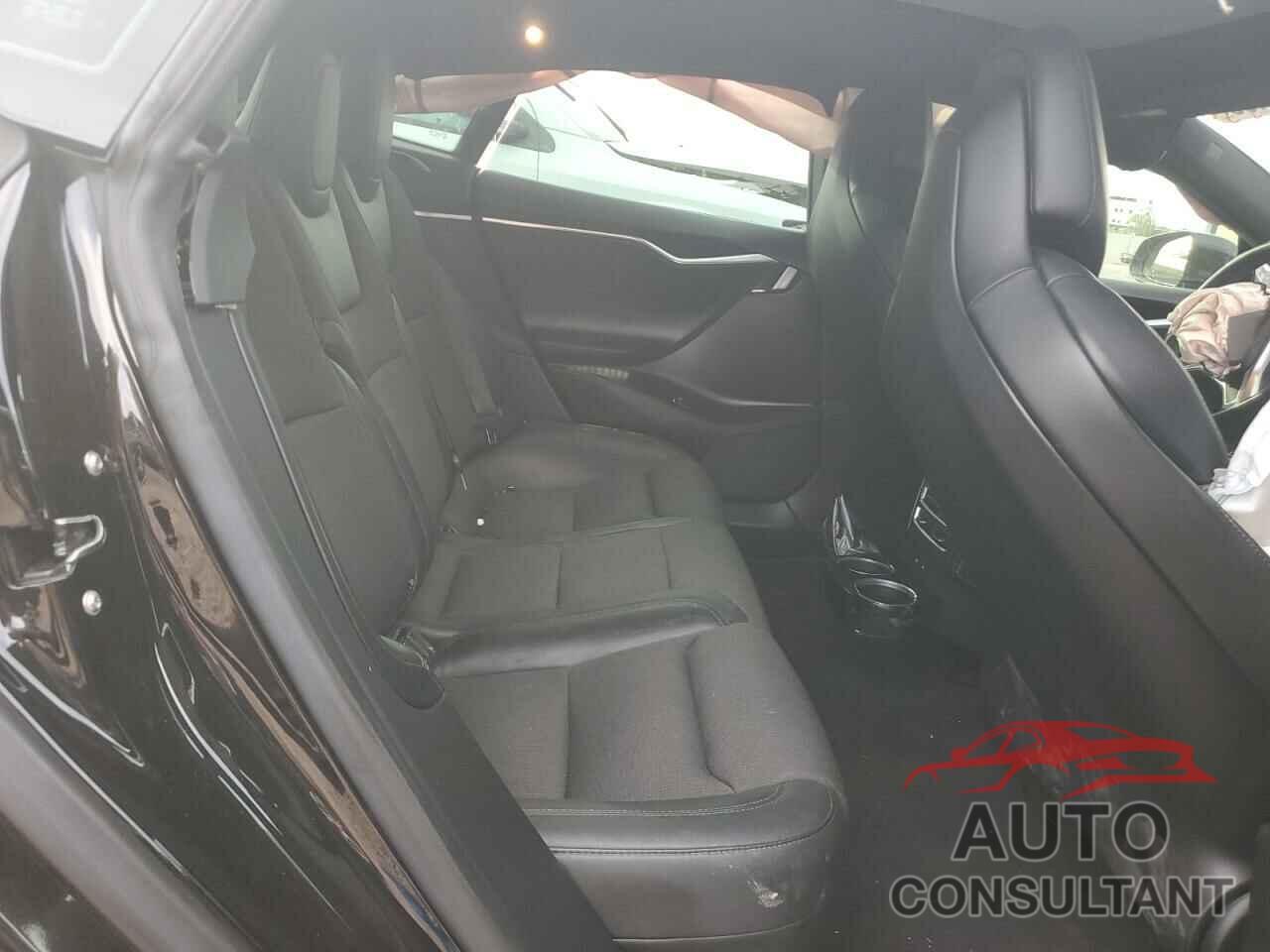 TESLA MODEL S 2017 - 5YJSA1E15HF218686