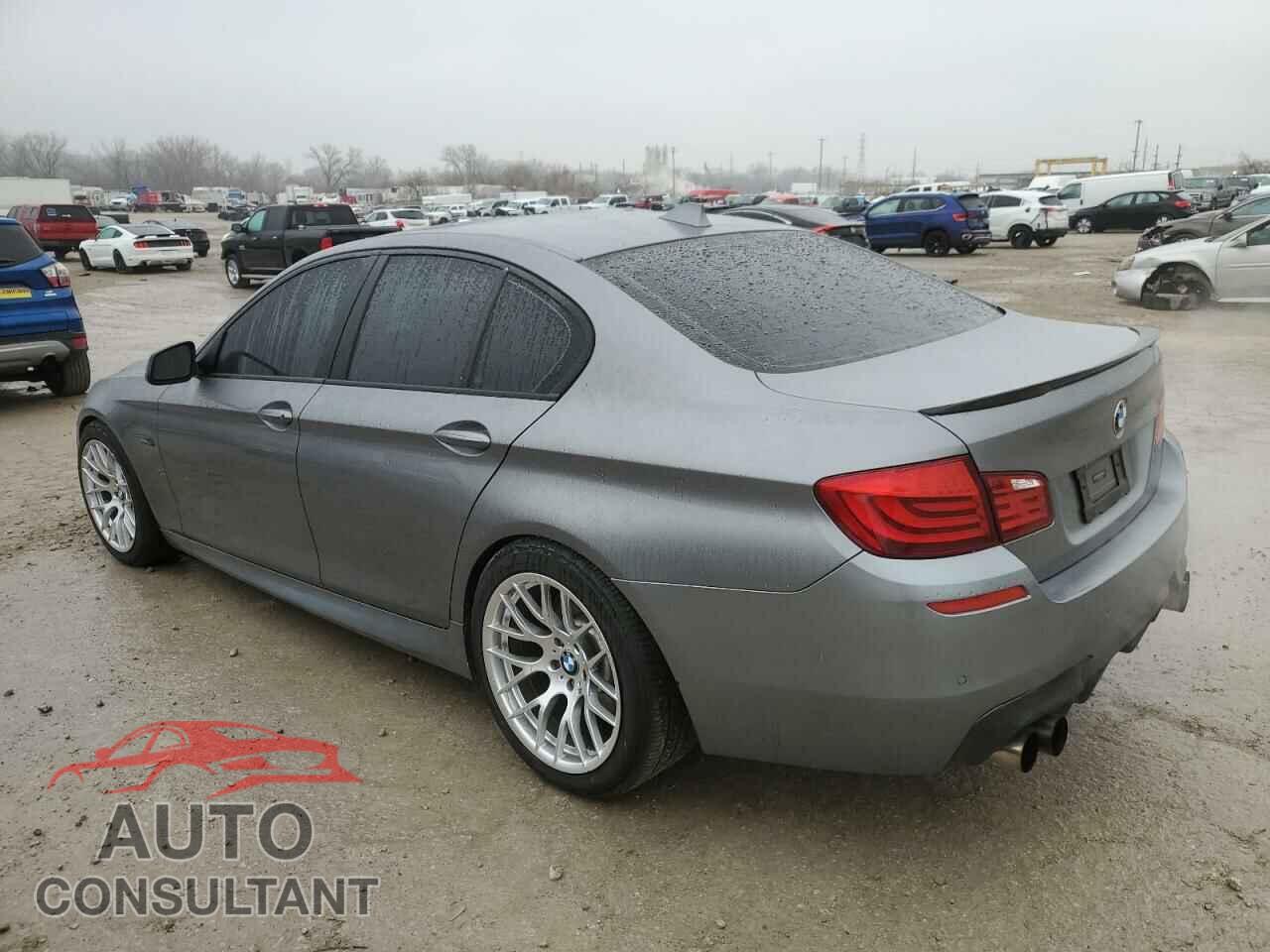 BMW 5 SERIES 2012 - WBAFU7C55CDU64992