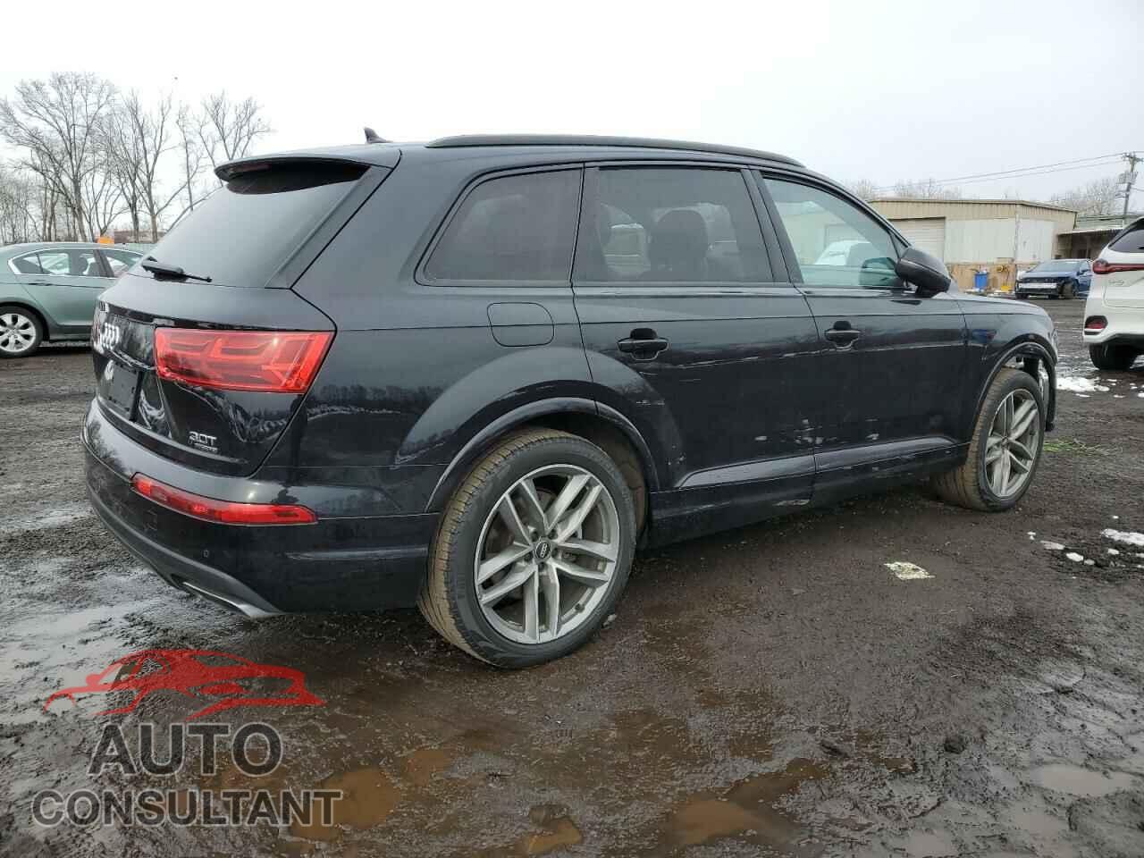 AUDI Q7 2017 - WA1VAAF78HD035803