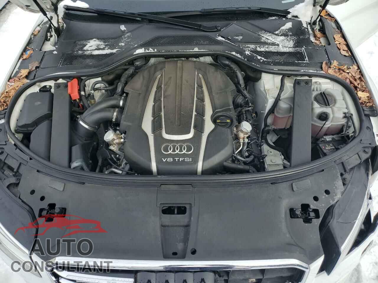 AUDI A8 2018 - WAU43AFD9JN000444