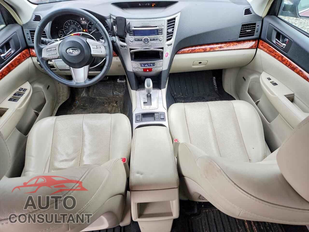 SUBARU OUTBACK 2011 - 4S4BRBKC8B3384401