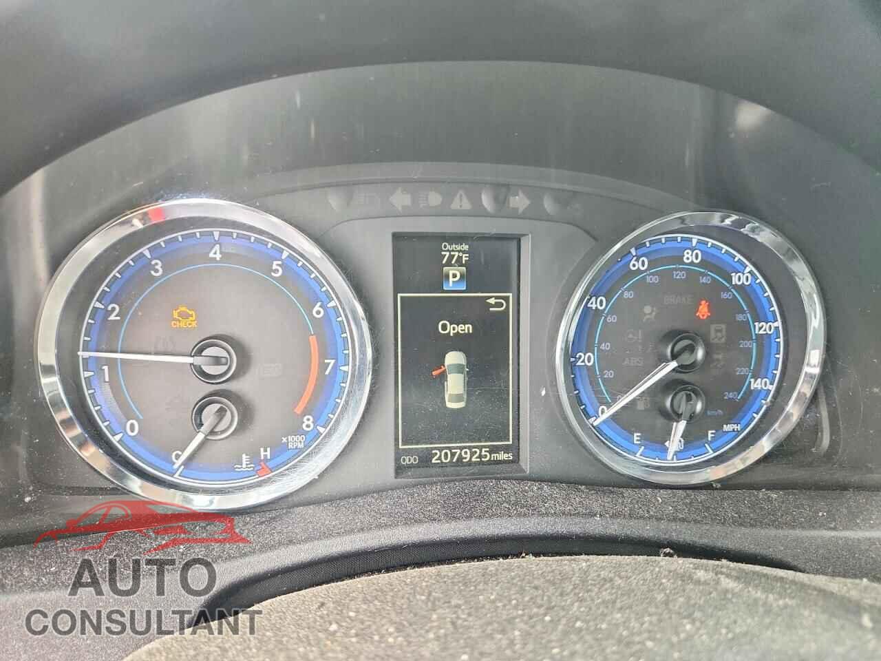 TOYOTA COROLLA 2017 - 2T1BURHE2HC790601
