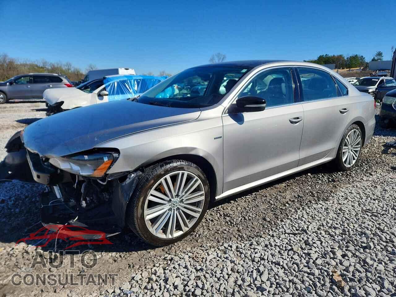 VOLKSWAGEN PASSAT 2014 - 1VWBT7A33EC102736
