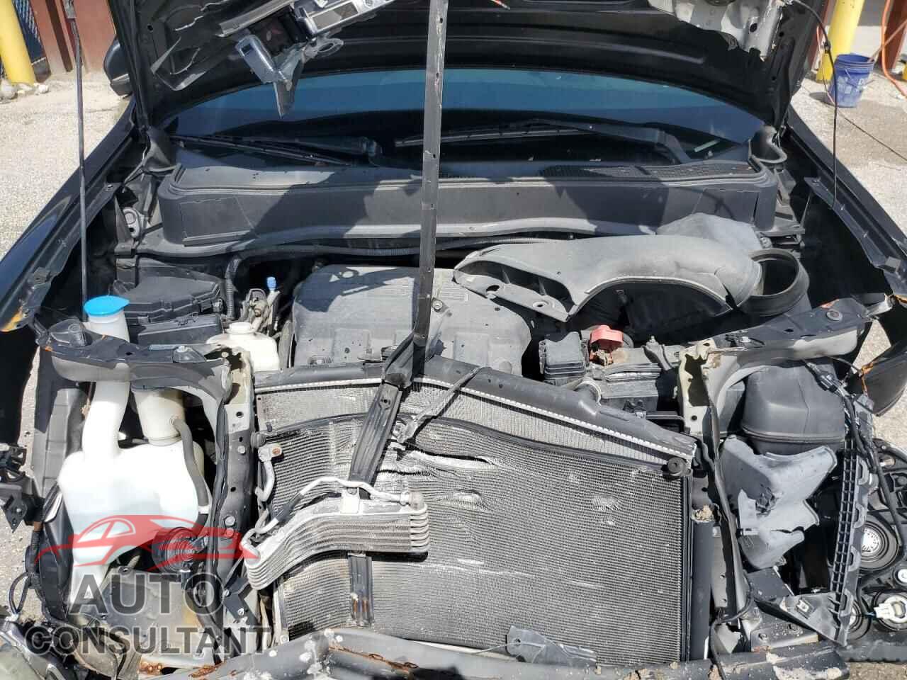 HONDA PILOT 2011 - 5FNYF3H55BB048584