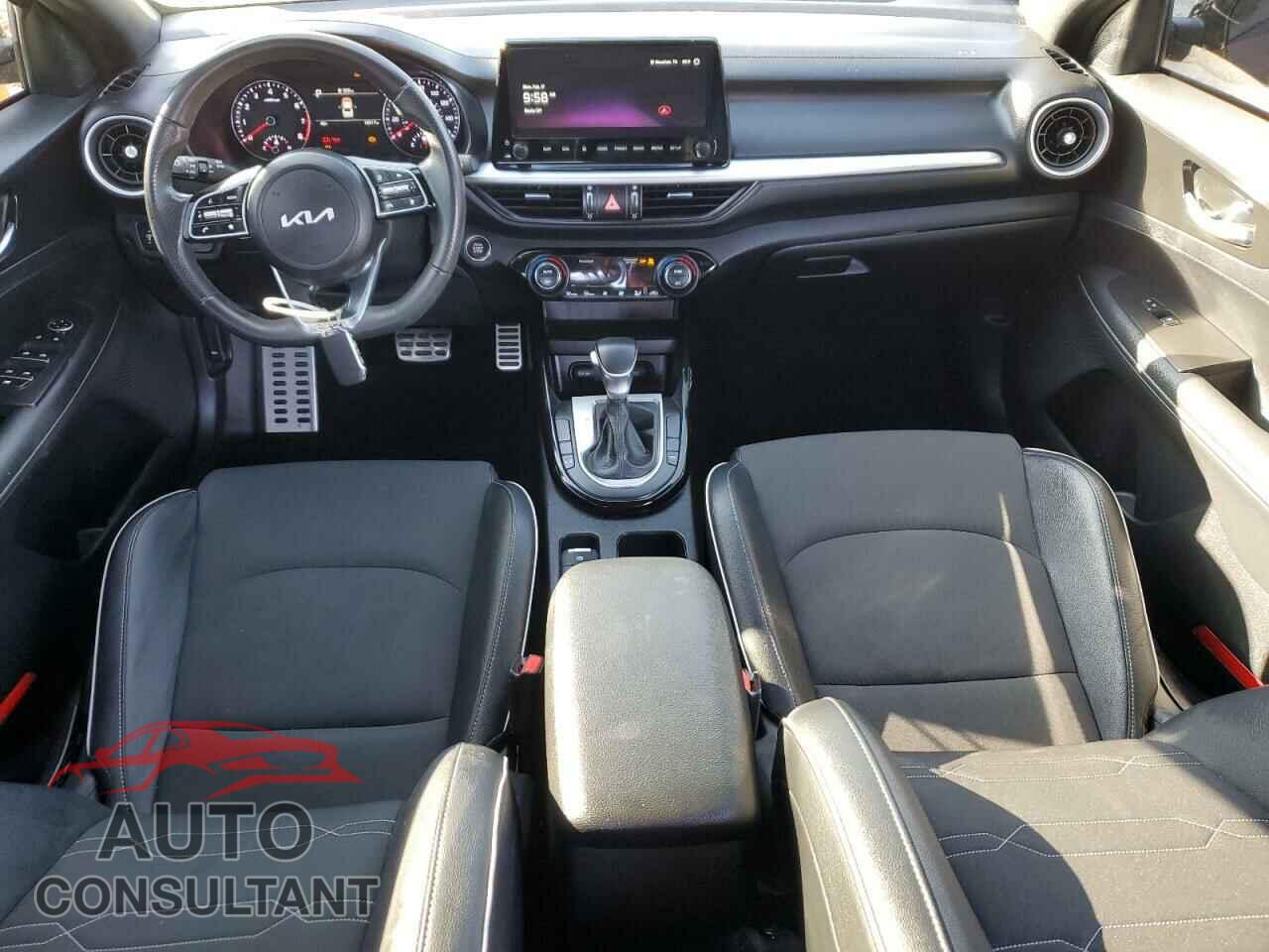 KIA FORTE 2024 - 3KPF54AD9RE788558