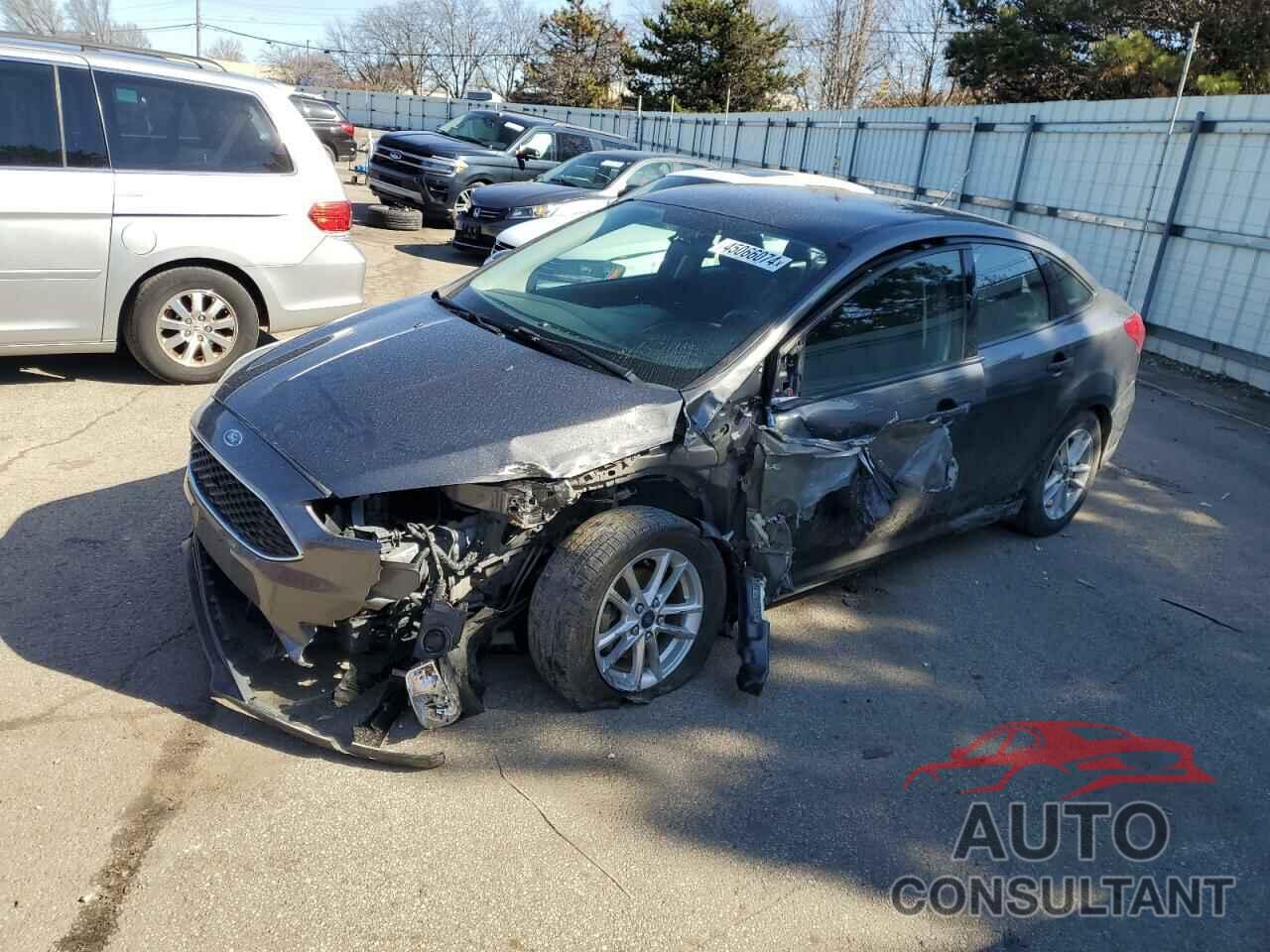 FORD FOCUS 2018 - 1FADP3FE4JL320378