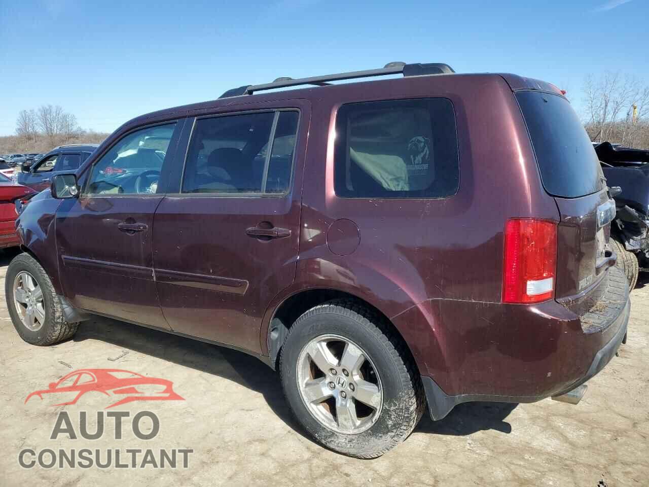 HONDA PILOT 2011 - 5FNYF4H4XBB022821