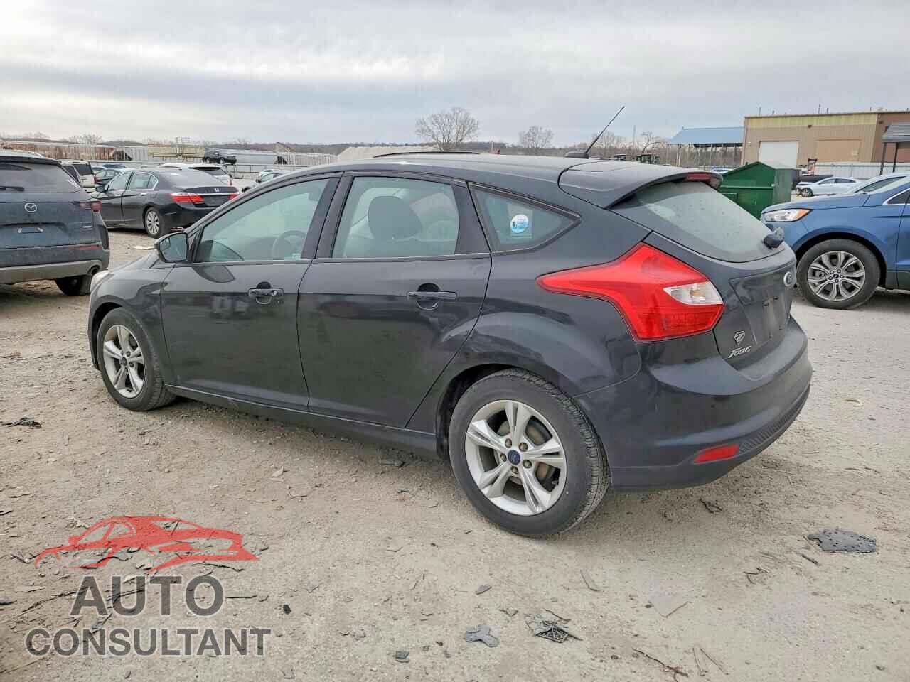 FORD FOCUS 2014 - 1FADP3K20EL399842