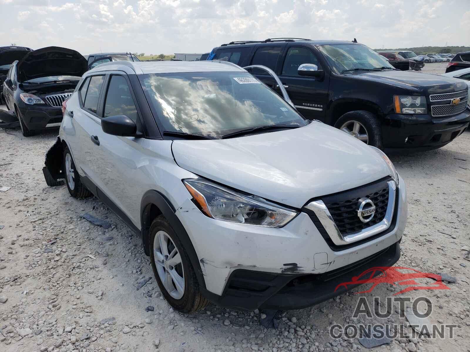 NISSAN KICKS 2018 - 3N1CP5CUXJL534988
