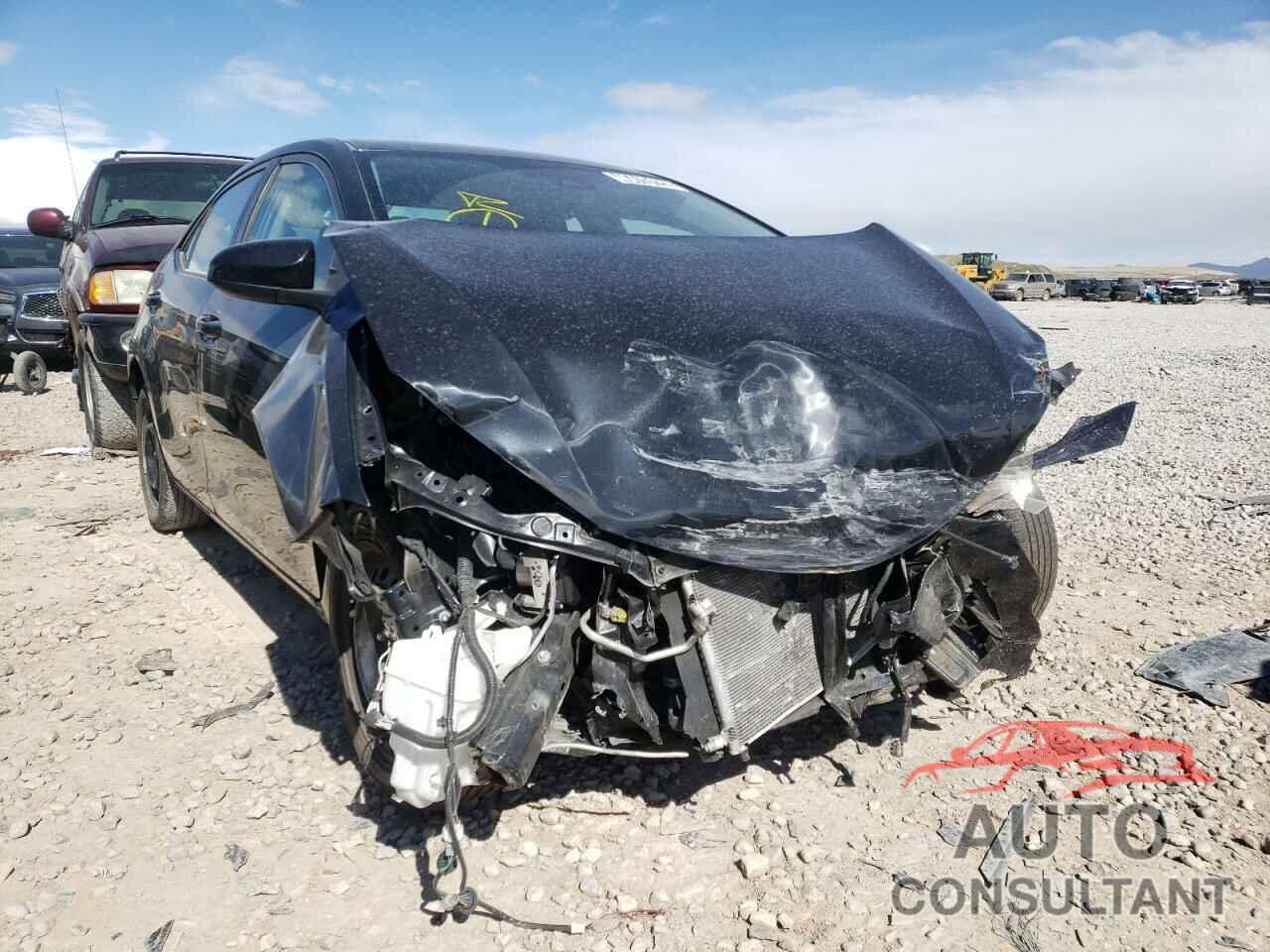 TOYOTA COROLLA 2019 - 2T1BURHE3KC224521