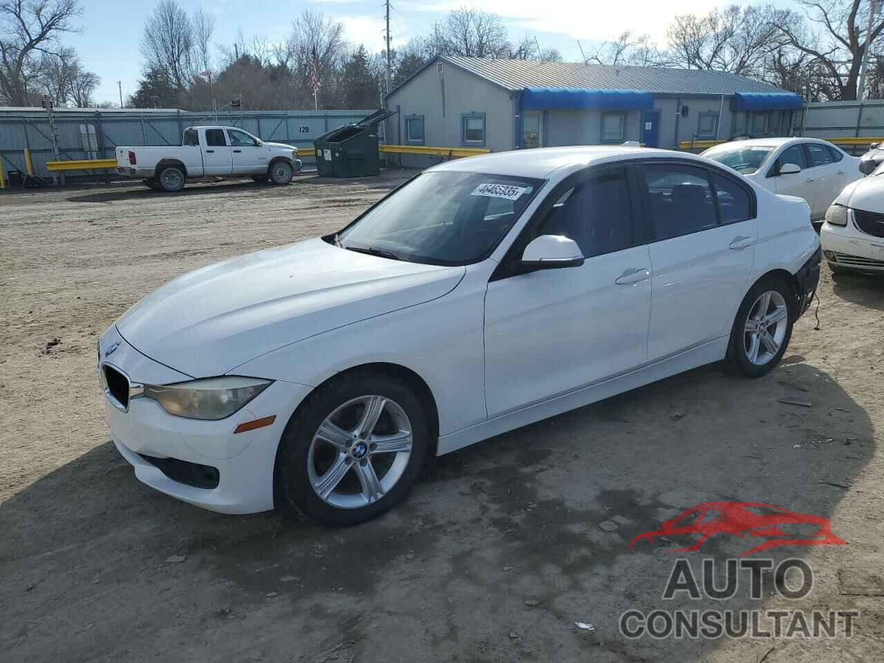 BMW 3 SERIES 2015 - WBA3B1G50FNT04596