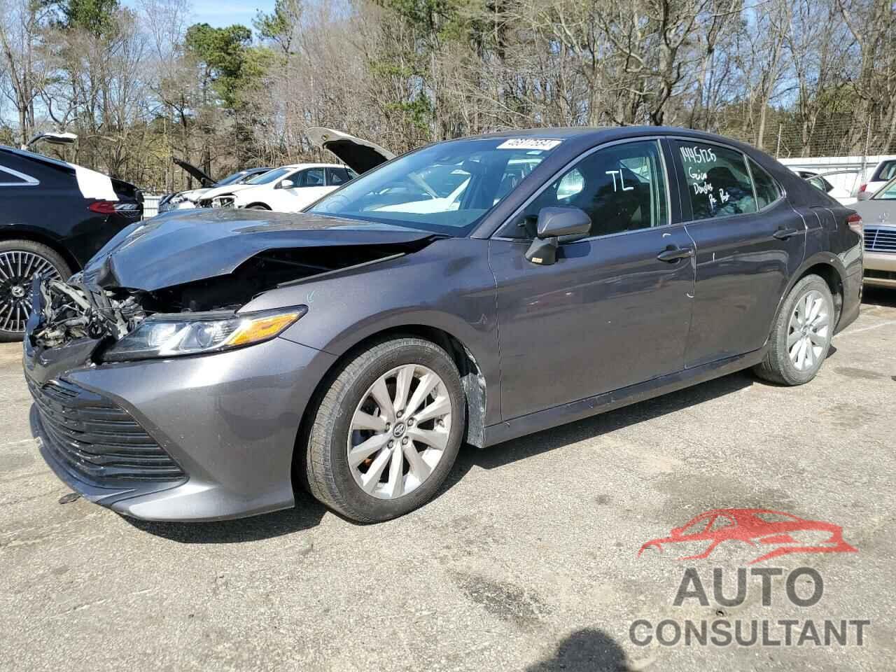 TOYOTA CAMRY 2018 - 4T1B11HK9JU590612