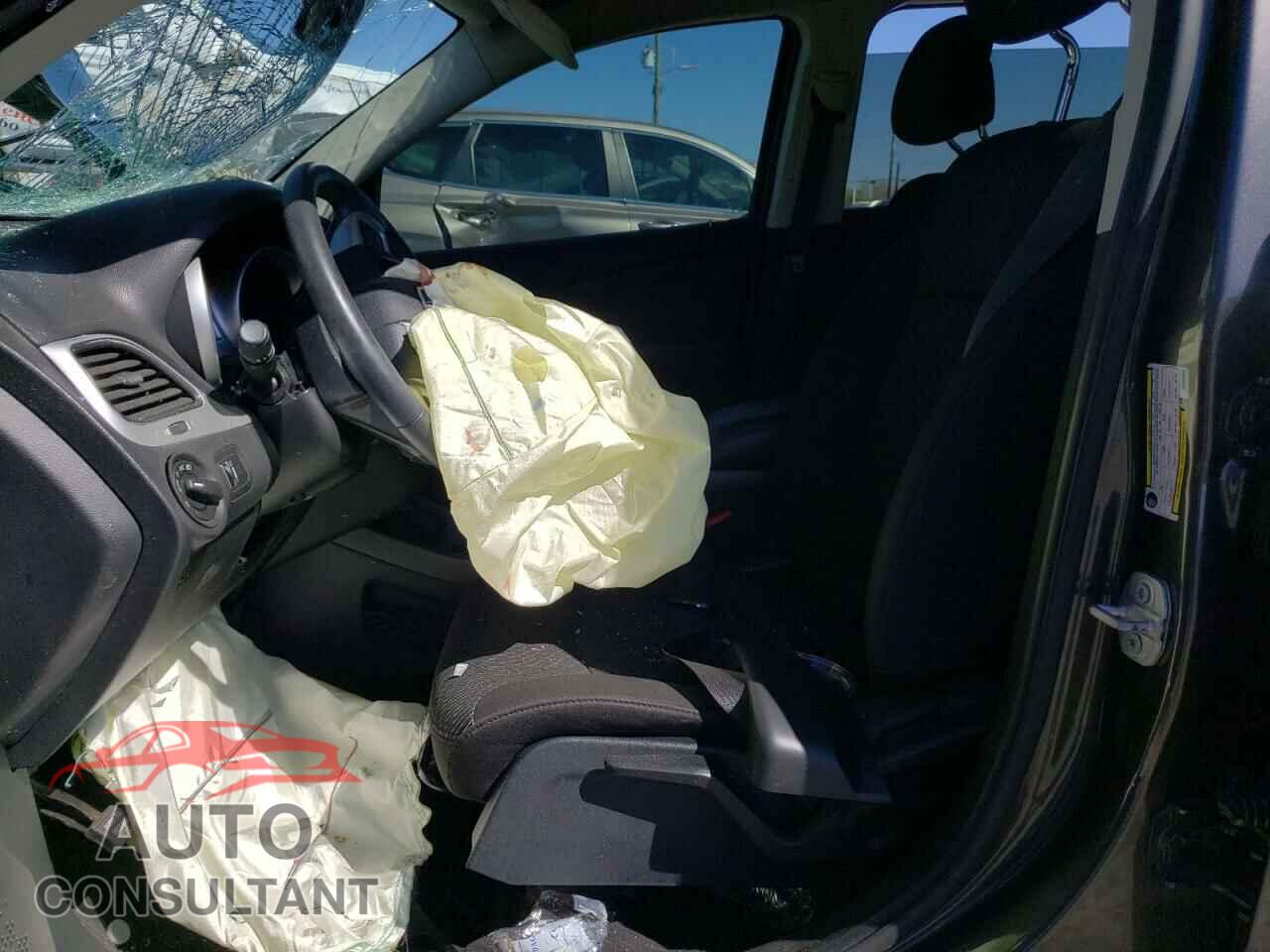 DODGE JOURNEY 2017 - 3C4PDCAB2HT581049