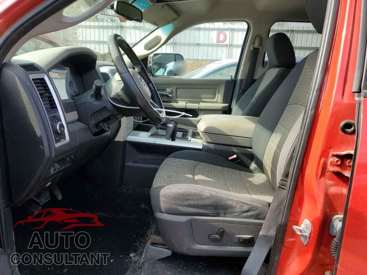 DODGE RAM 1500 2012 - 1C6RD7GT2CS104946