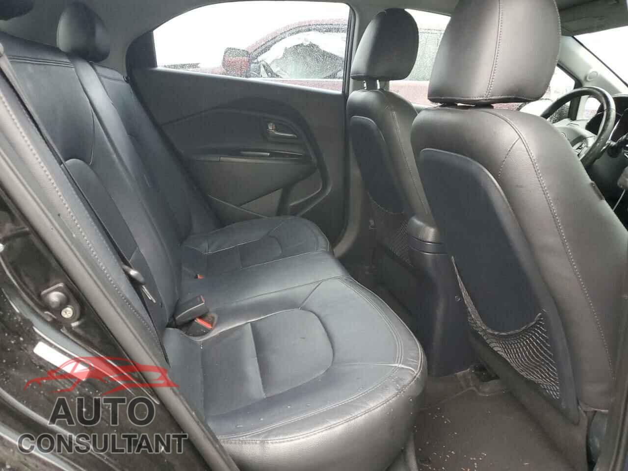 KIA RIO 2013 - KNADN5A36D6174583