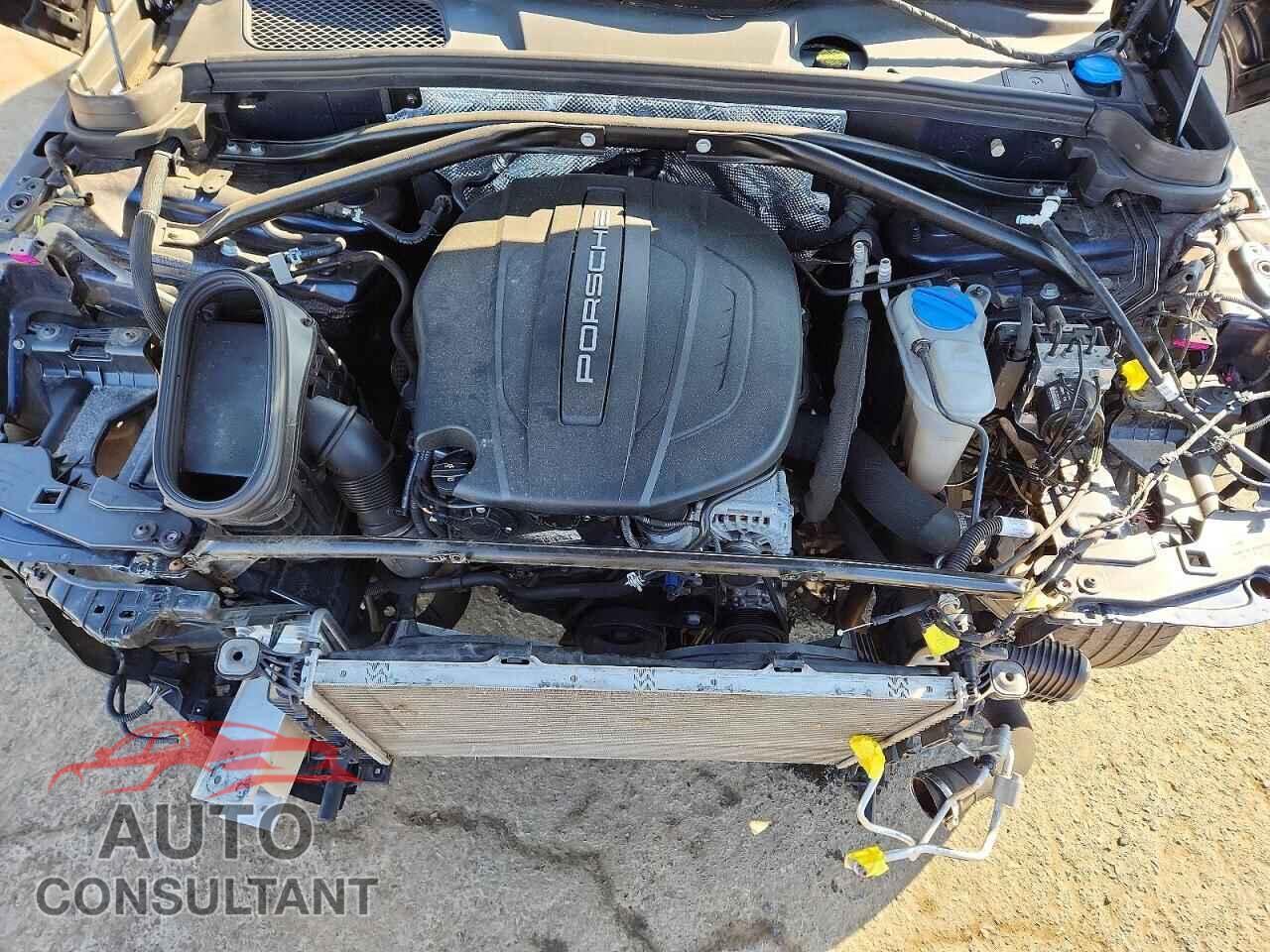 PORSCHE MACAN 2017 - WP1AA2A53HLB08631