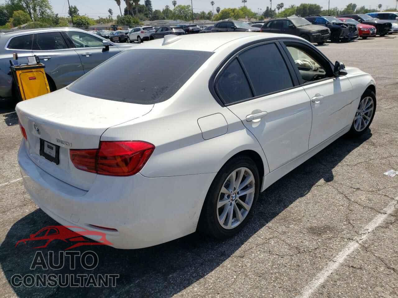 BMW 3 SERIES 2018 - WBA8A9C58JAD27849