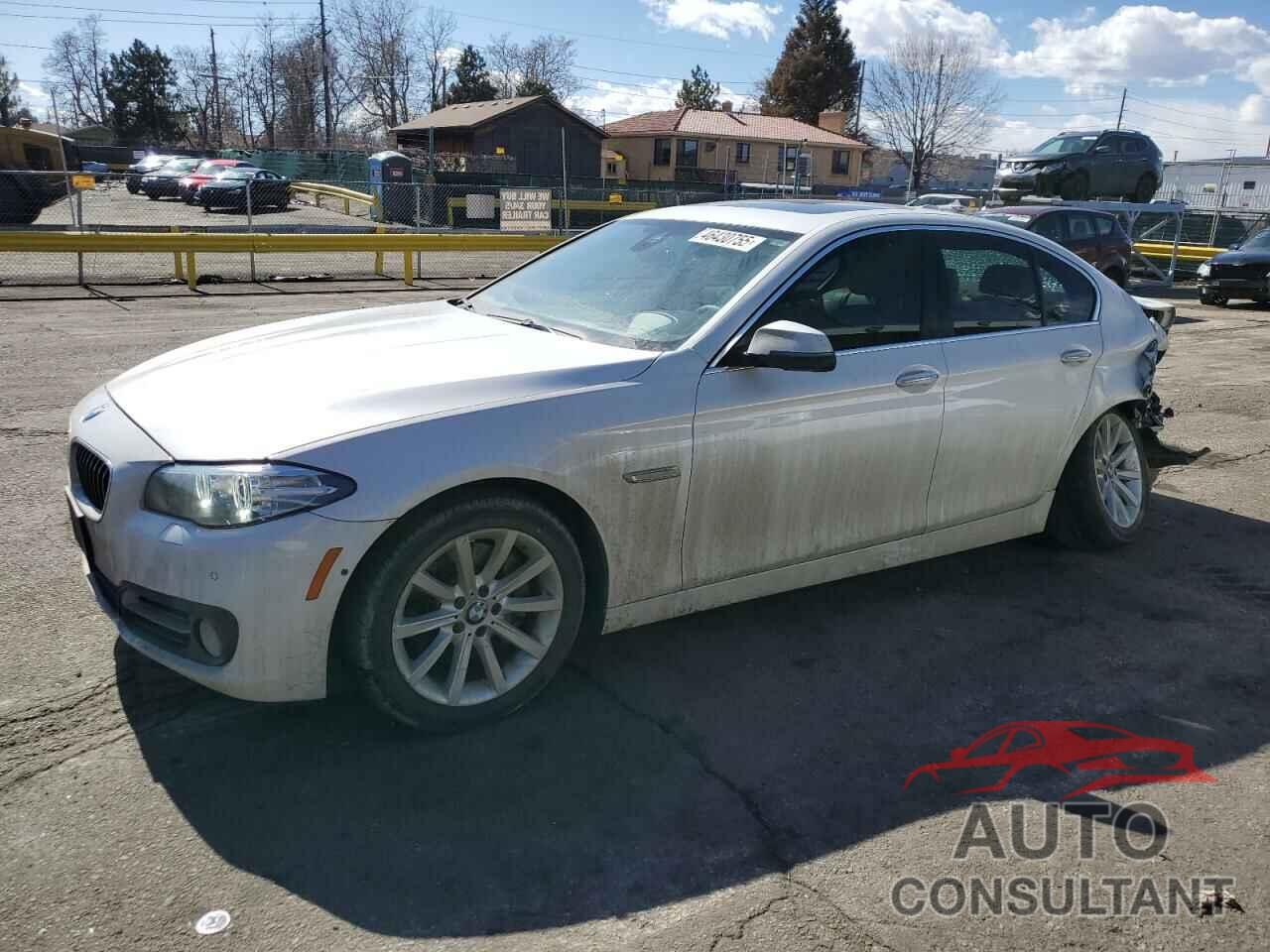 BMW 5 SERIES 2015 - WBA5B3C58FD543460