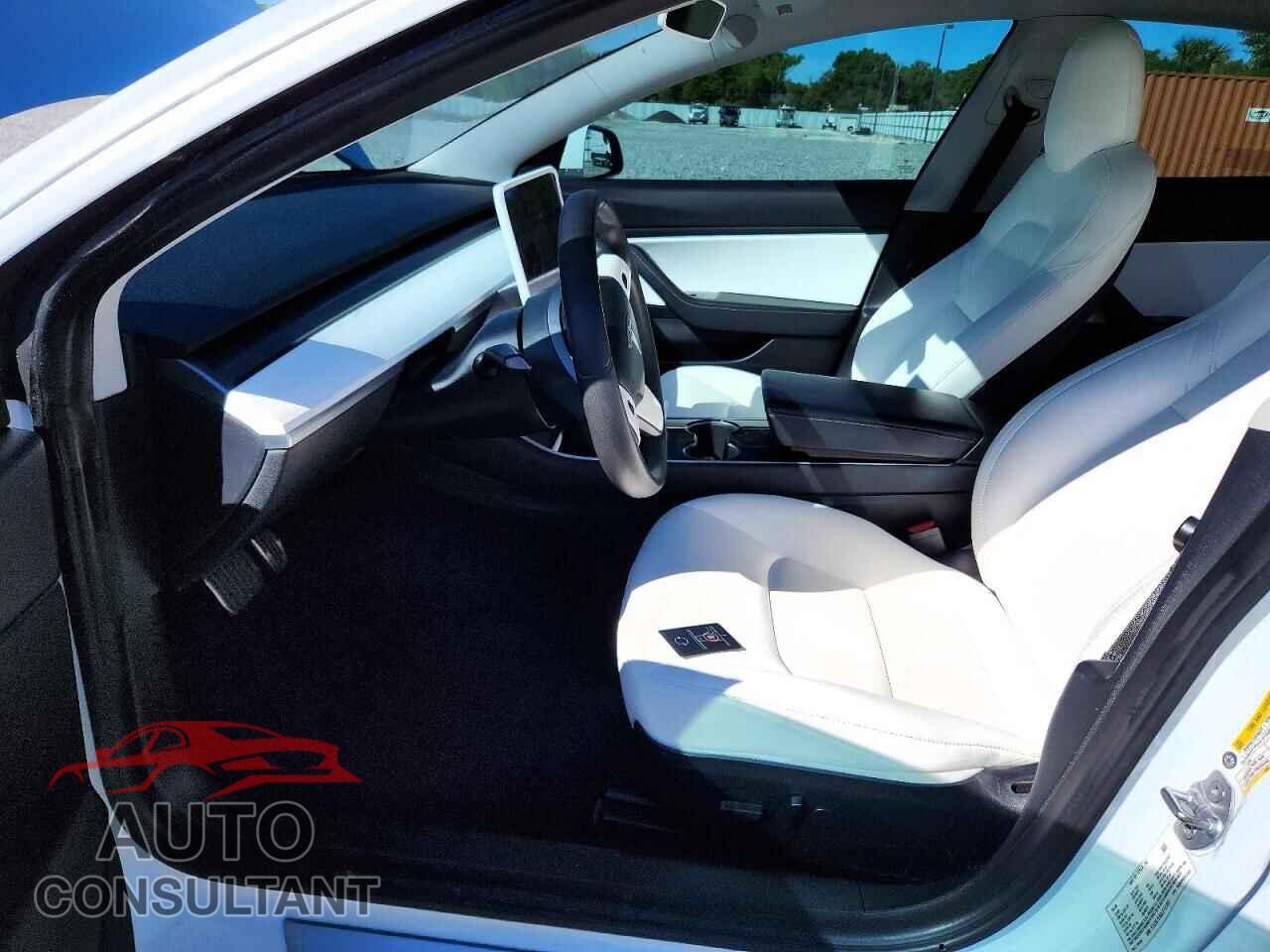 TESLA MODEL 3 2020 - 5YJ3E1EA0LF741261