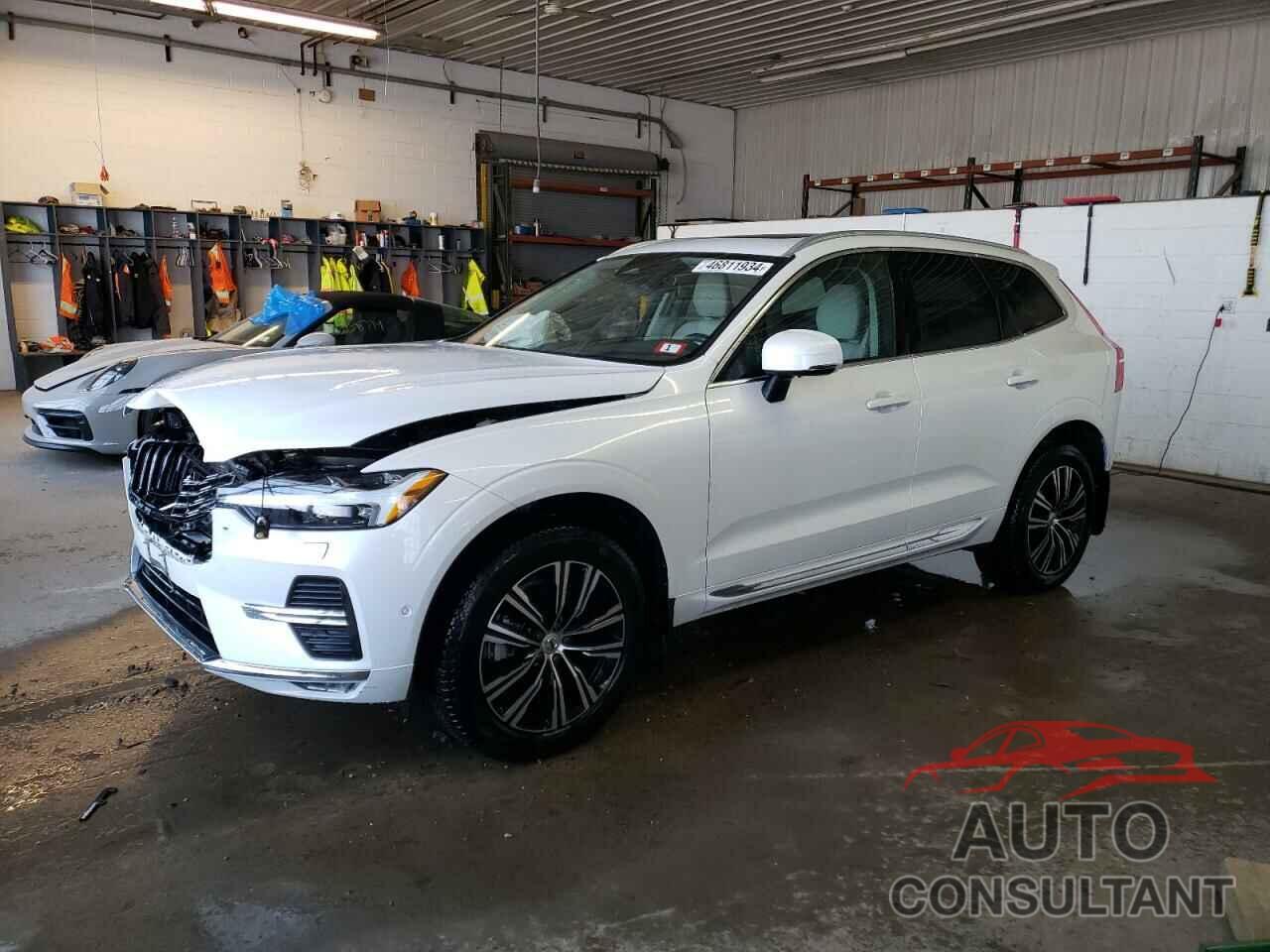 VOLVO XC60 B5 IN 2022 - YV4L12RL7N1080351