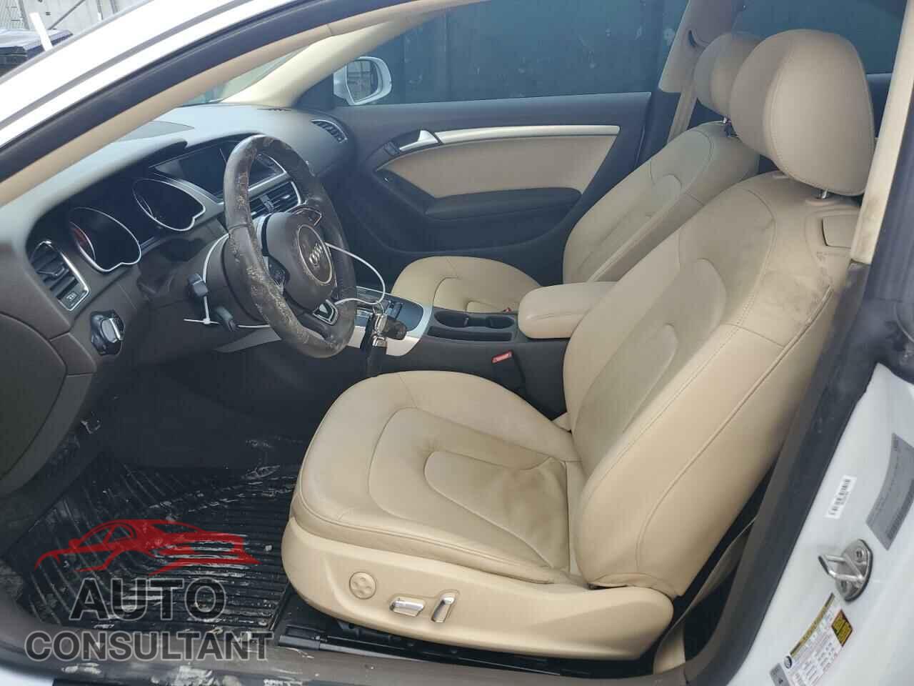 AUDI A5 2013 - WAUCFAFR1DA034162