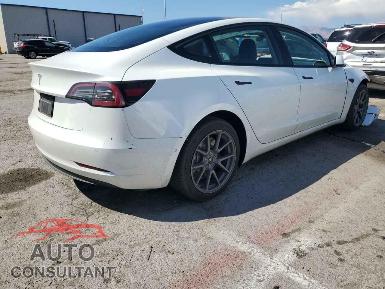 TESLA MODEL 3 2021 - 5YJ3E1EA4MF053071