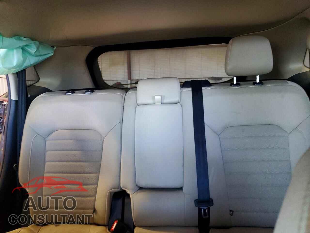 FORD EDGE 2017 - 2FMPK4G99HBB50490