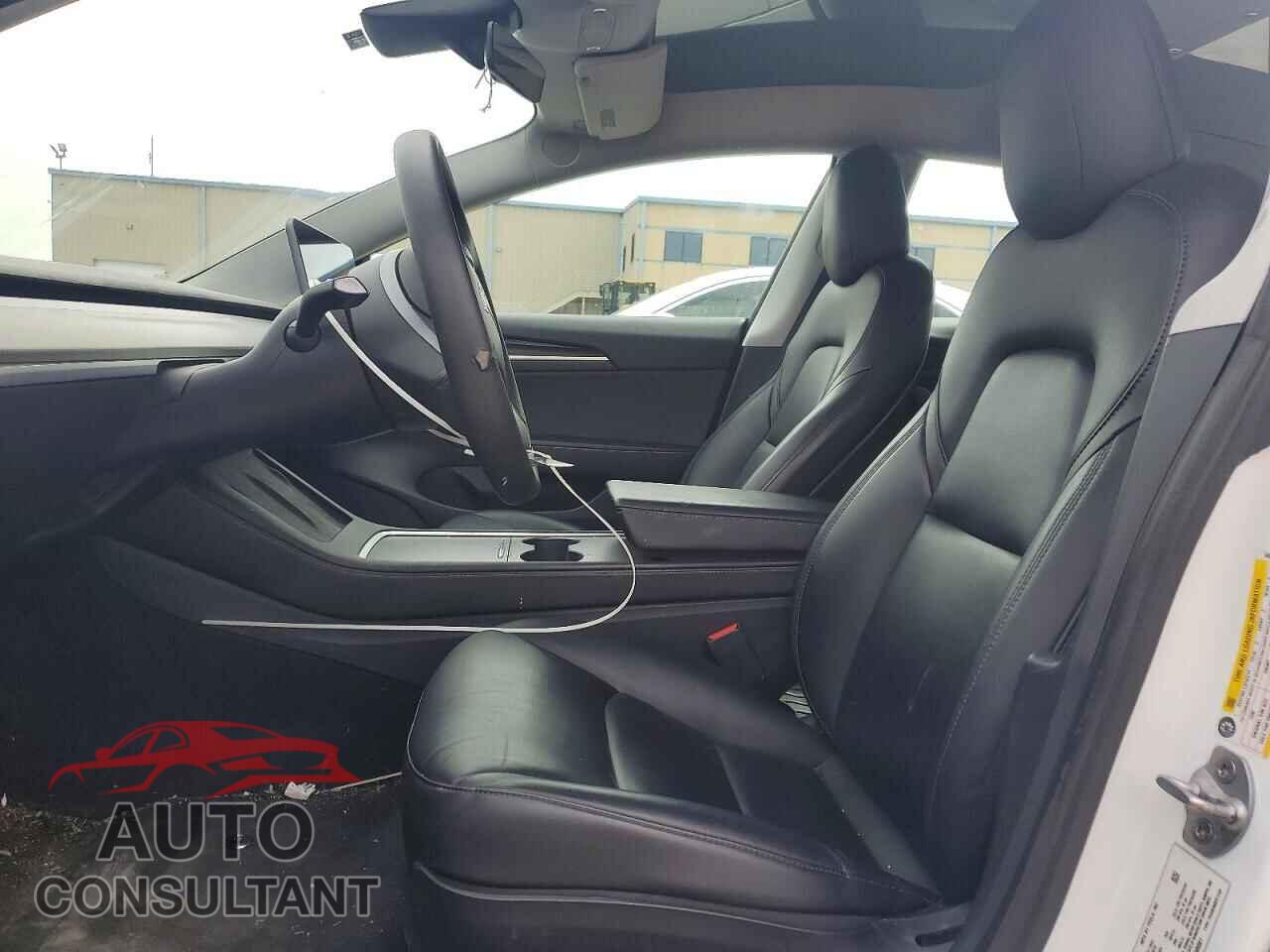 TESLA MODEL 3 2021 - 5YJ3E1EA4MF048081