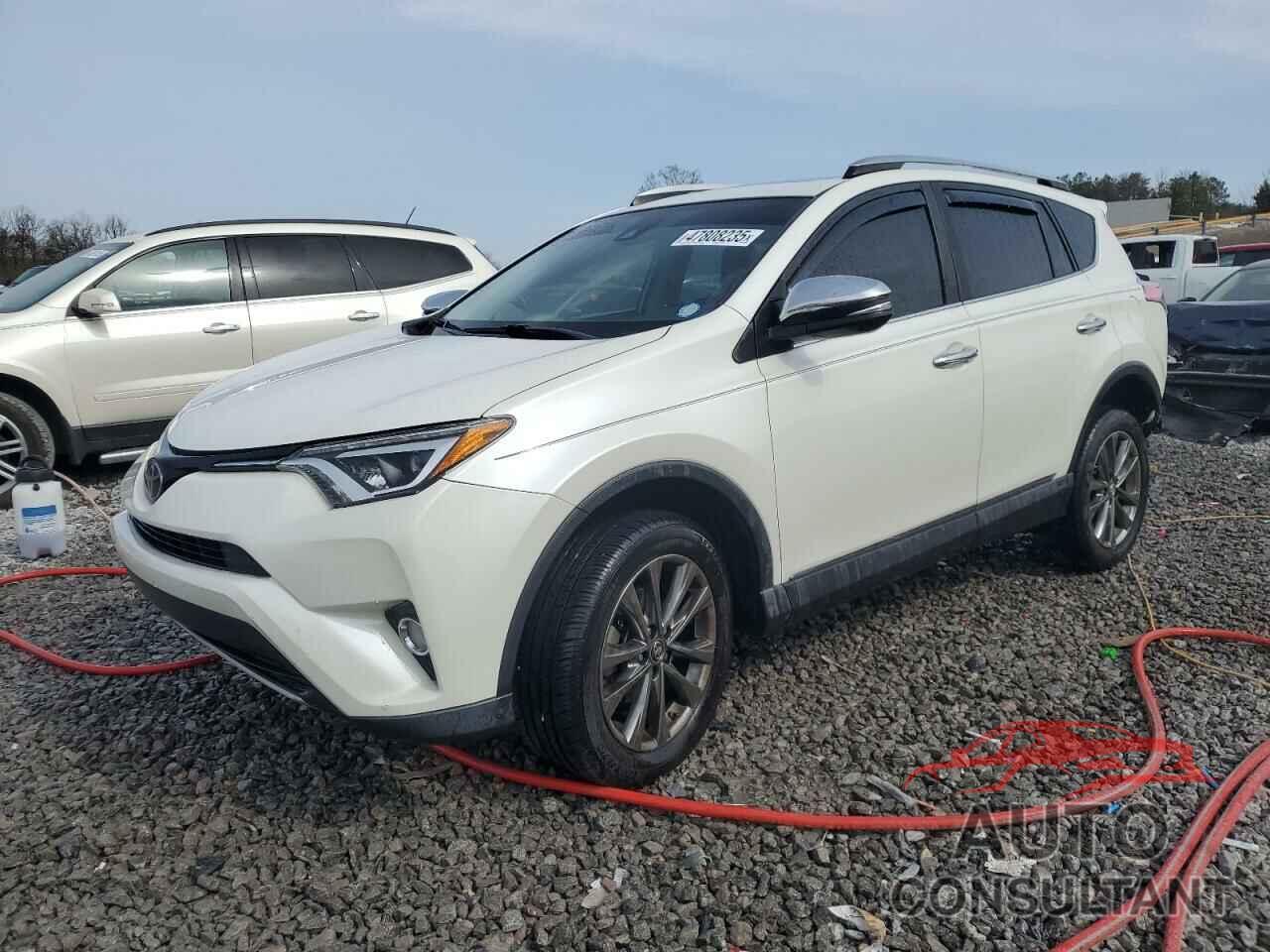 TOYOTA RAV4 2018 - JTMYFREV6JJ186150